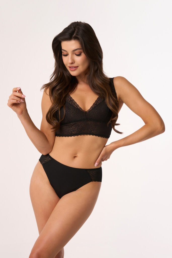 Chiloți în stil brazilian model 199339 Babell