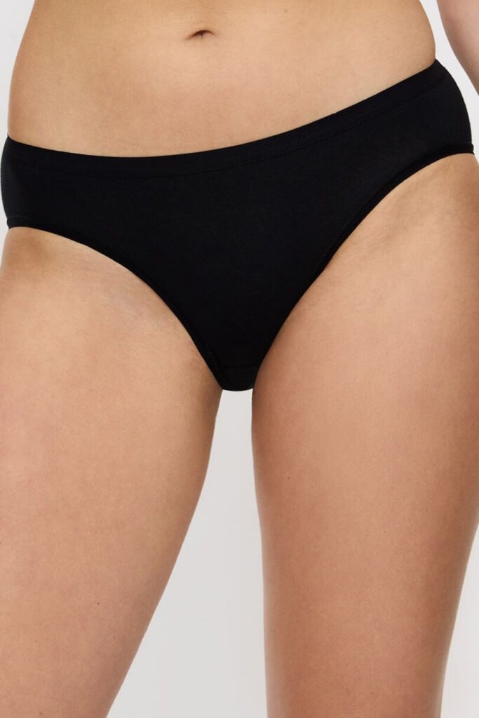 Tanga model 229519 Triumph